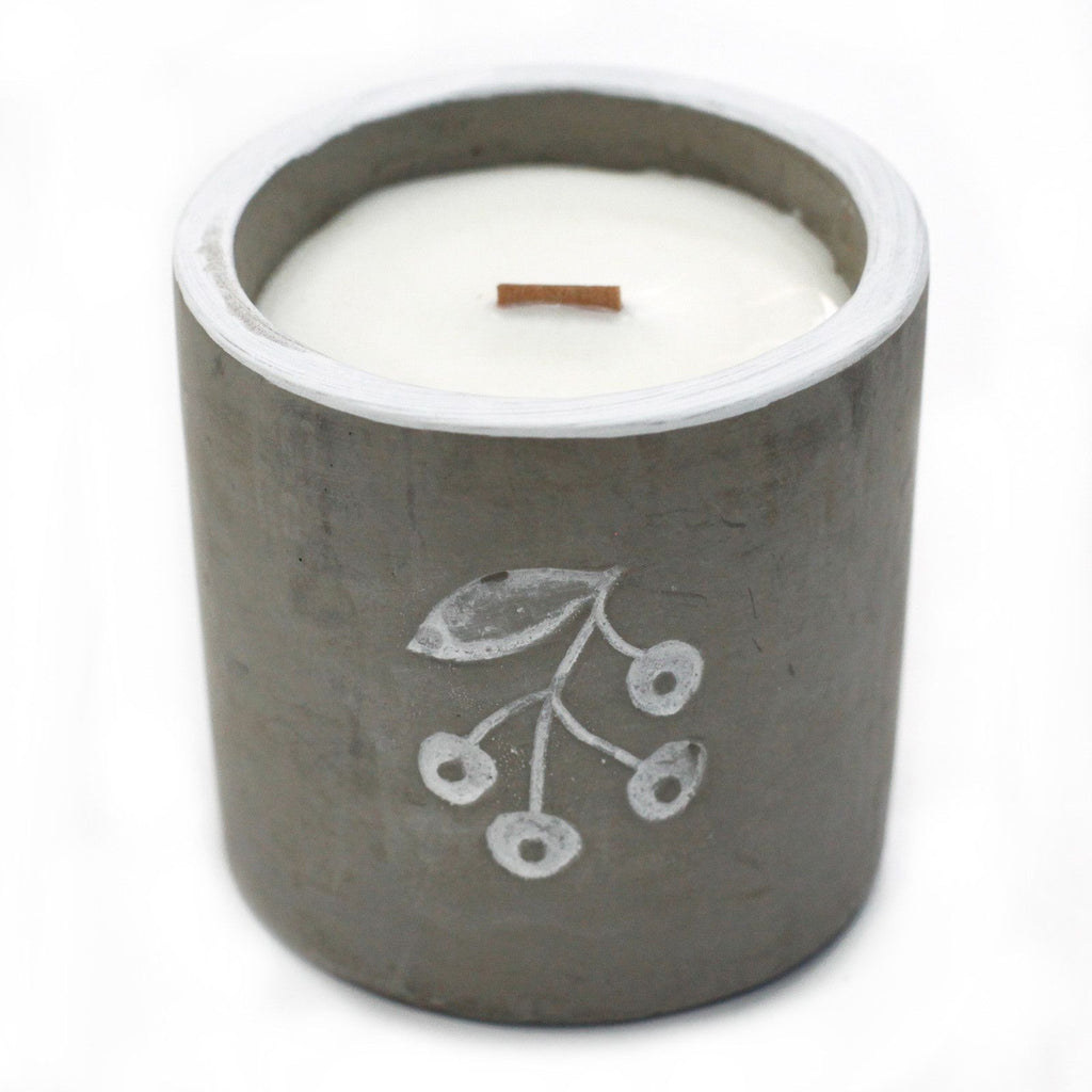 Med Concrete Soy Candle - Berrys - Juniper & Sweet Gin